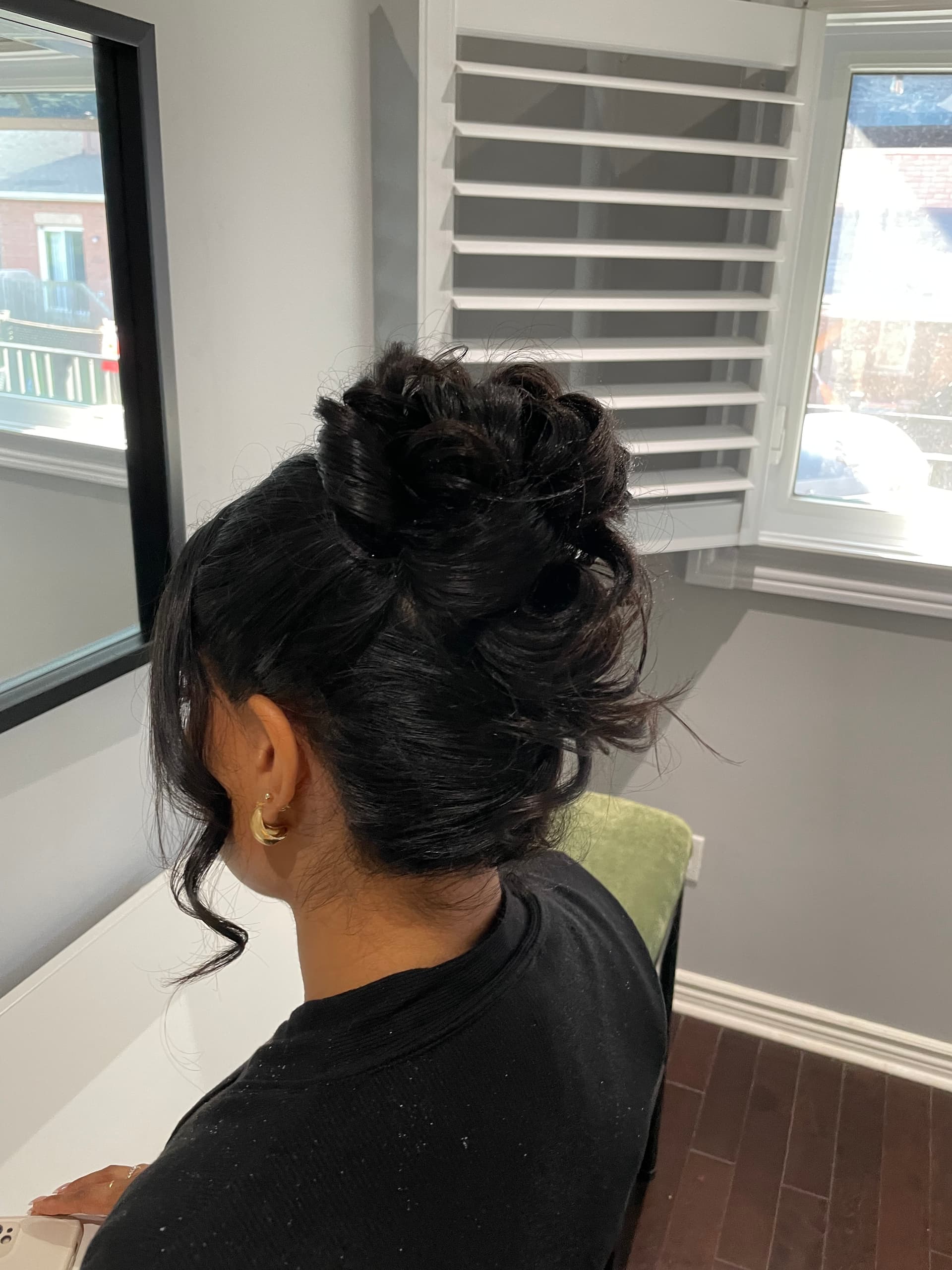 Semi-bridal hairstyle 6